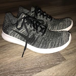 Nike Free RN FlyKnit Women’s 8